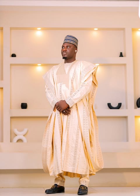 Babban Riga Lace