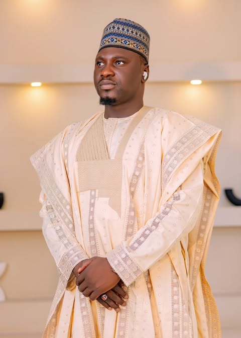 Babban Riga Lace